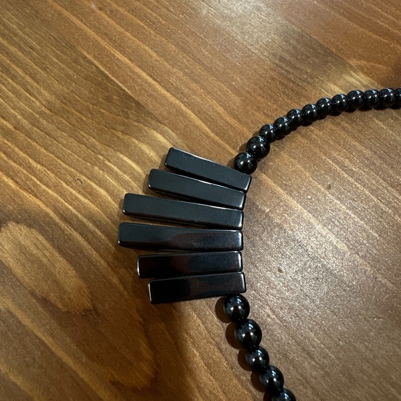 Black Beaded Hematite Necklace - Picture 7 of 7